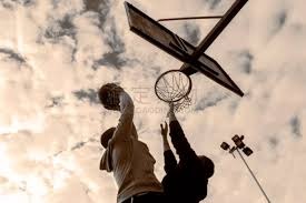 NBA季后赛形势分析 各队晋级概率与关键对决前瞻