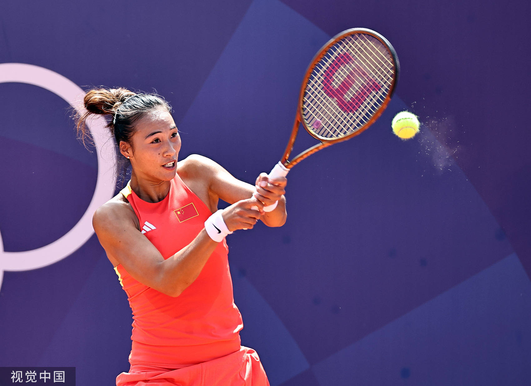 展现出强大 展现出强大